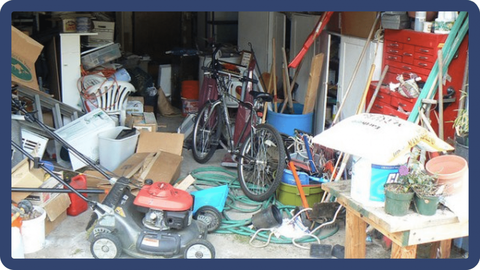 A picture of a garage that could be cleared with cost effective skip hire